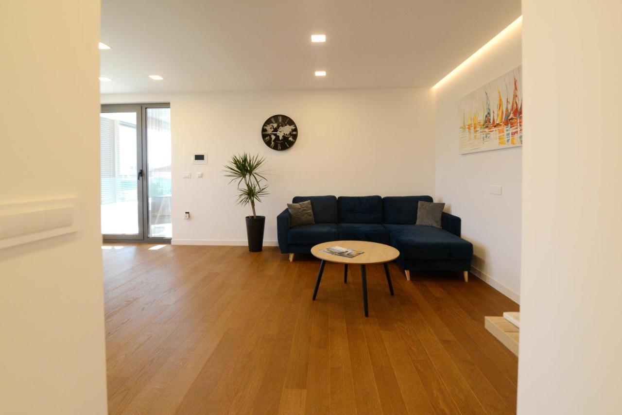 Novi Apartman Beti Blizu Plaze S Besplatnim Parkingom, Puntamika - Zadar Apartamento Exterior foto